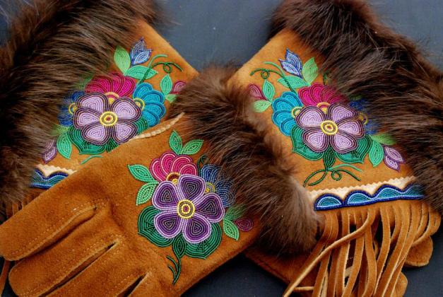 Gloves 