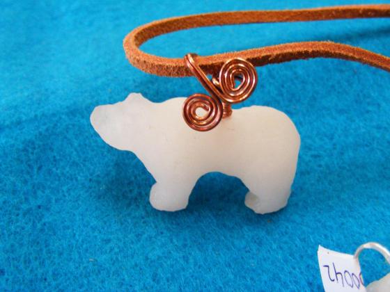 alabaster grizzly necklace