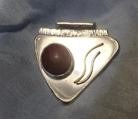 Pendant in sterling silver, 14K gold, and handcut NWT Kahochella Jasper