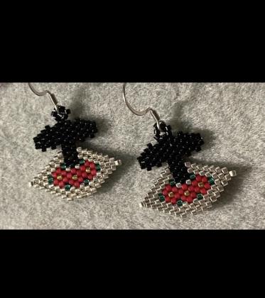 Floral Ulu Earrings