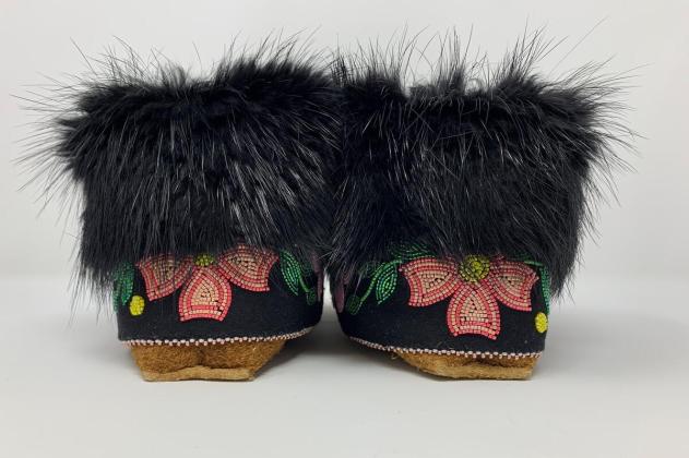 Women's Beaded Moosehide Moccasins