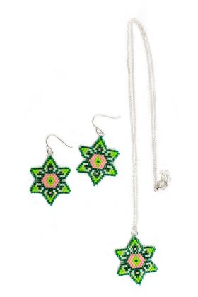 Beaded earring and necklace set