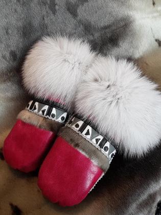 Pink Geometric Leather Mittens with fox fur trim