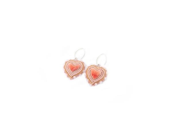 Beaded earrings with moosehair tufting