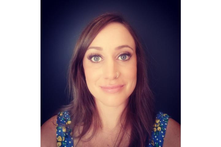 Featured Image for Alexandra  Hood