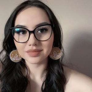 Featured Image for Roxanne Kotchilea